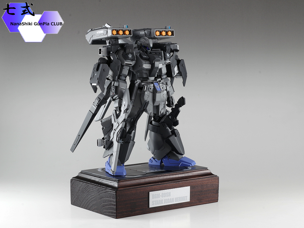 ワンオフ品 ガンダム 地球連邦軍 制式拳銃 M71A1 エアガン モデルガン