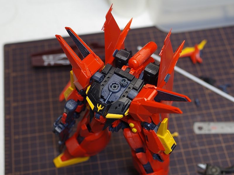 RE/100 バウ 製作記05 : 続・七式ガンプラ部