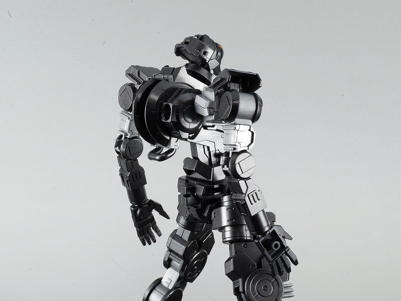 鉄血のオルフェンズ・1/100 シュヴァルベグレイズ(ガエリオ機) プラモデル 1/100 シュヴァルベグレイズ（ガエリオ機） | 機動戦士ガンダム