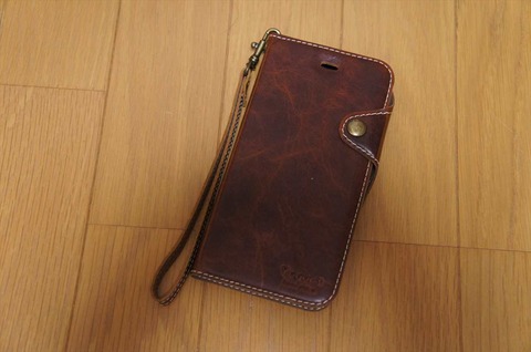 手作り感が味わえるケースです