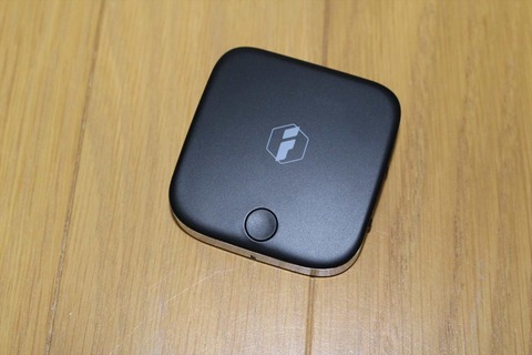 最新のapt-X LL対応のトランスミッター＆レシーバーです。