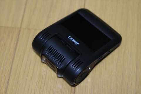 価格の割には、高品質な撮影のできるドライブレコーダーです