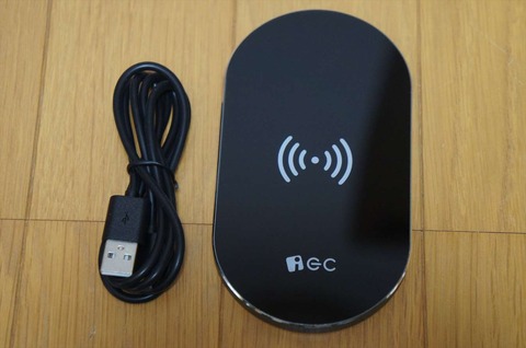 3コイル内蔵で、充電できる面積が広いです。