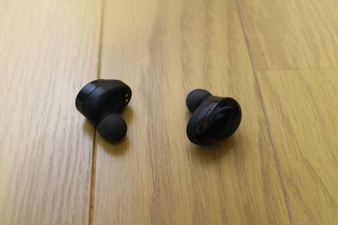 重低音が特徴の左右独立タイプのBluetoothイヤホン