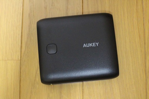 ちょうど良いモバイルバッテリーです。
