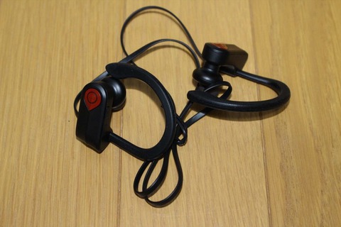 低音が凄いBluetoothイヤホン