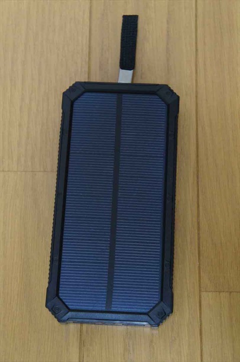 至れり尽くせりのモバイルバッテリー