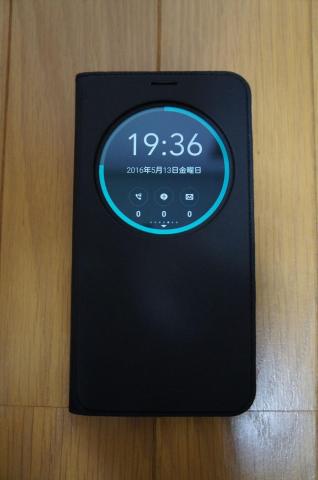 Zenfone Goと一緒に使いたいアイテム①View Flip cover