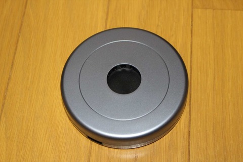 モバイルバッテリーで、Apple Watchも充電できる優れもの