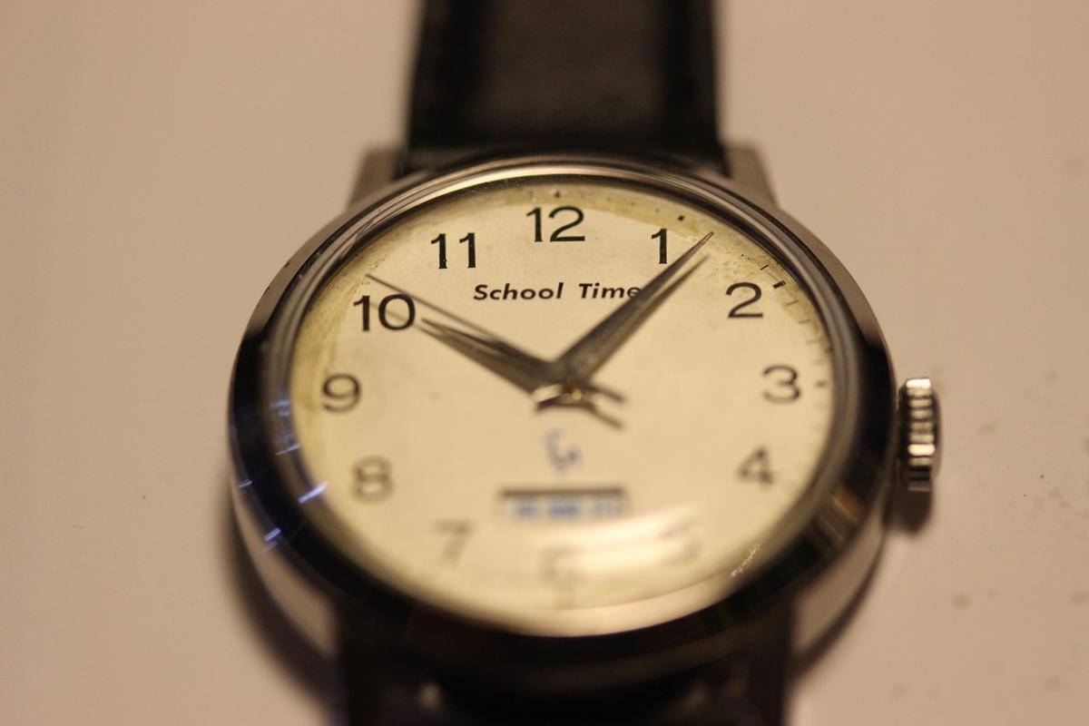 ケロリ途中下車の旅 時計を探して静岡県 藤枝編 なんちゃって親父と時計と音楽と