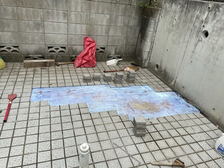 5CDCE1C1-828A-473C-9969-19D563BDEC38