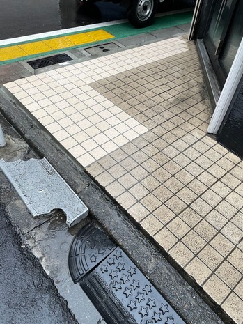 0382BB61-36D7-4D3C-83AF-5C8EE0D04F5F