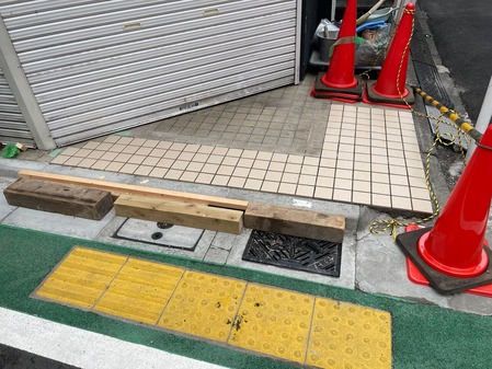 4601A827-AB07-4F18-A673-2C66D1256B81