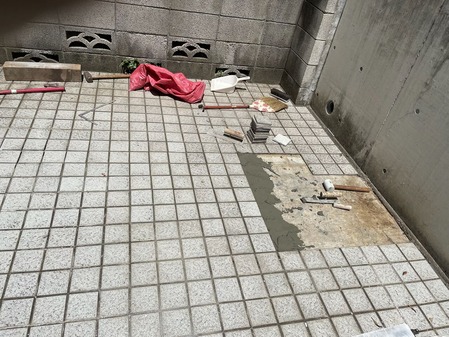 99A9CC11-4ED7-48E1-B717-8AD9A75AAC3A