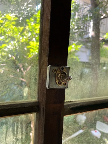 62267086-9C6F-4588-A458-BBBCB9540576