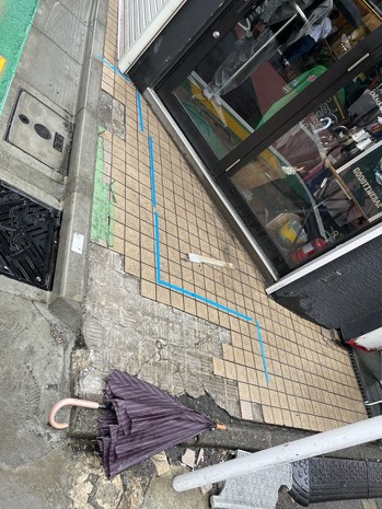 C173E129-A863-49DF-BC0C-D908CF546CD7