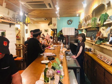 白井清子さんCafeで_ライブ2