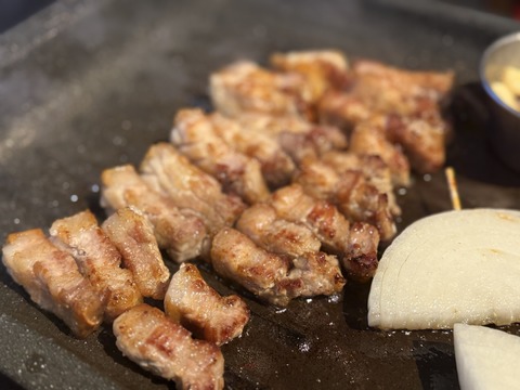 【大国町】最高のコスパでサムギョプサルが食べれると話題に！「Zion」のサムギョプサル食べ放題に行ってきた！厚切り肉を韓国スタイルで満喫♡