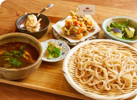 【心斎橋】大阪産のさつまいも「夢シルク」がスイーツに！大丸心斎橋で本日から