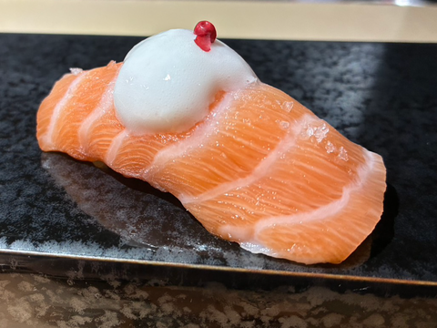 04_サーモンの握り