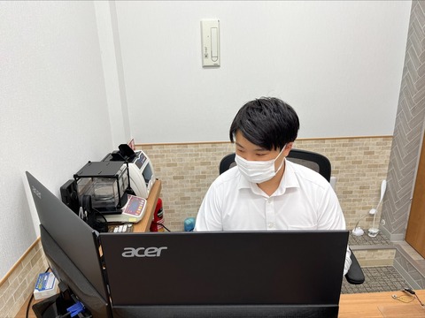 2612E953-AF61-4E64-99DA-24434923A3DE