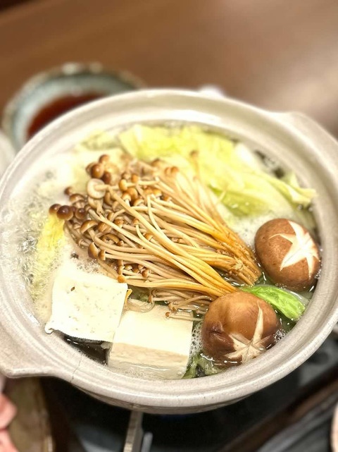 C9E3261F-C887-4099-8941-8F6819B33204 2