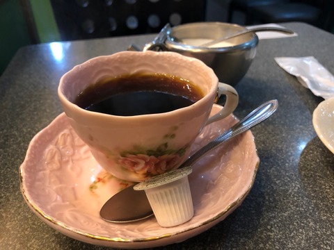 760E7182-0CCA-47EE-BAEE-3C17CBD9D914-1