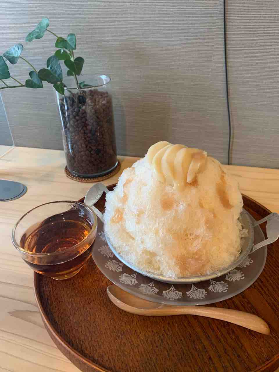 大阪かき氷 十三にあるお茶のかき氷専門店 たから で純氷で作ったこだわりのかき氷を 大阪つーしん 大阪市の地域情報サイト