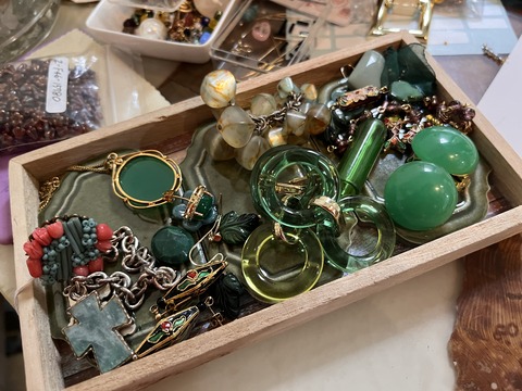 0E8671D8-B15B-4951-A640-6735D396EC77