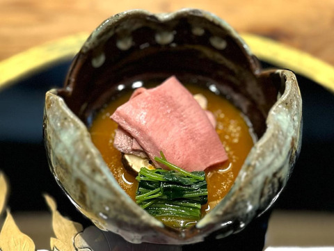 6726BAE7-D36C-4BC1-A123-6EB609157C89