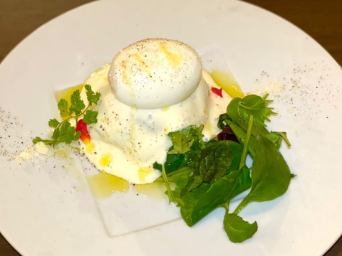 5B370565-28C5-447A-9EE3-D69D198D014F 2