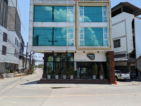 PXL_20240512_053117840