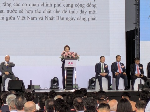 PXL_20250308_032334374