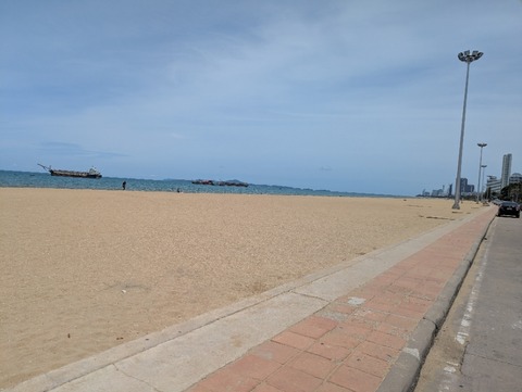 PXL_20250803_042313609