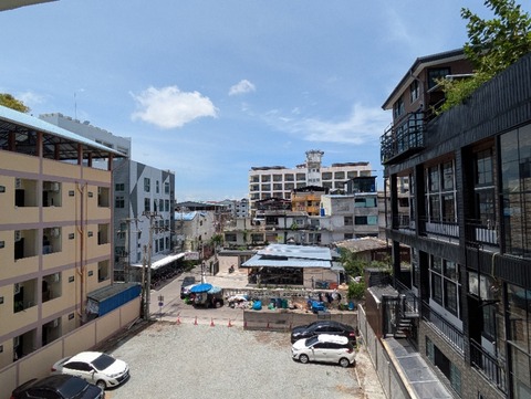 PXL_20250712_051850599