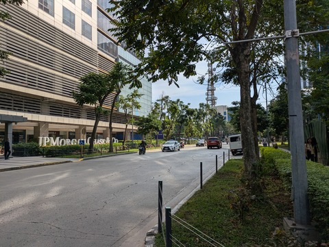 PXL_20241031_063027203