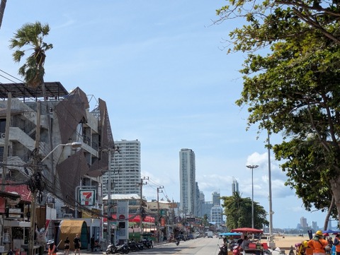 PXL_20250802_025852420