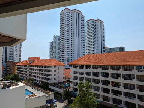 PXL_20240425_070126816