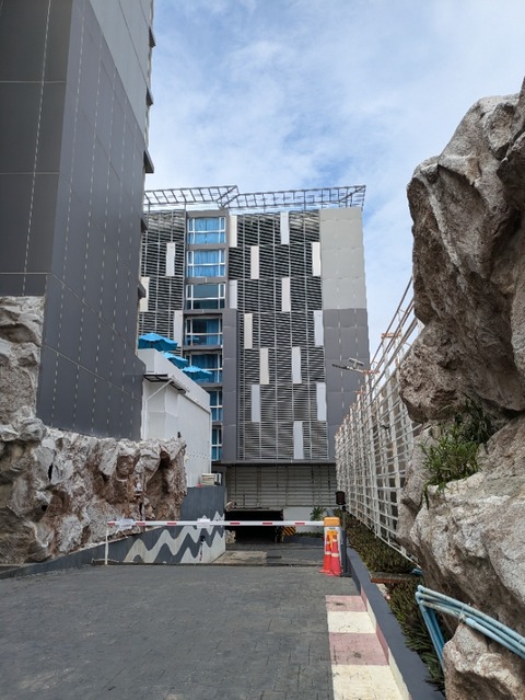 PXL_20240922_065448721