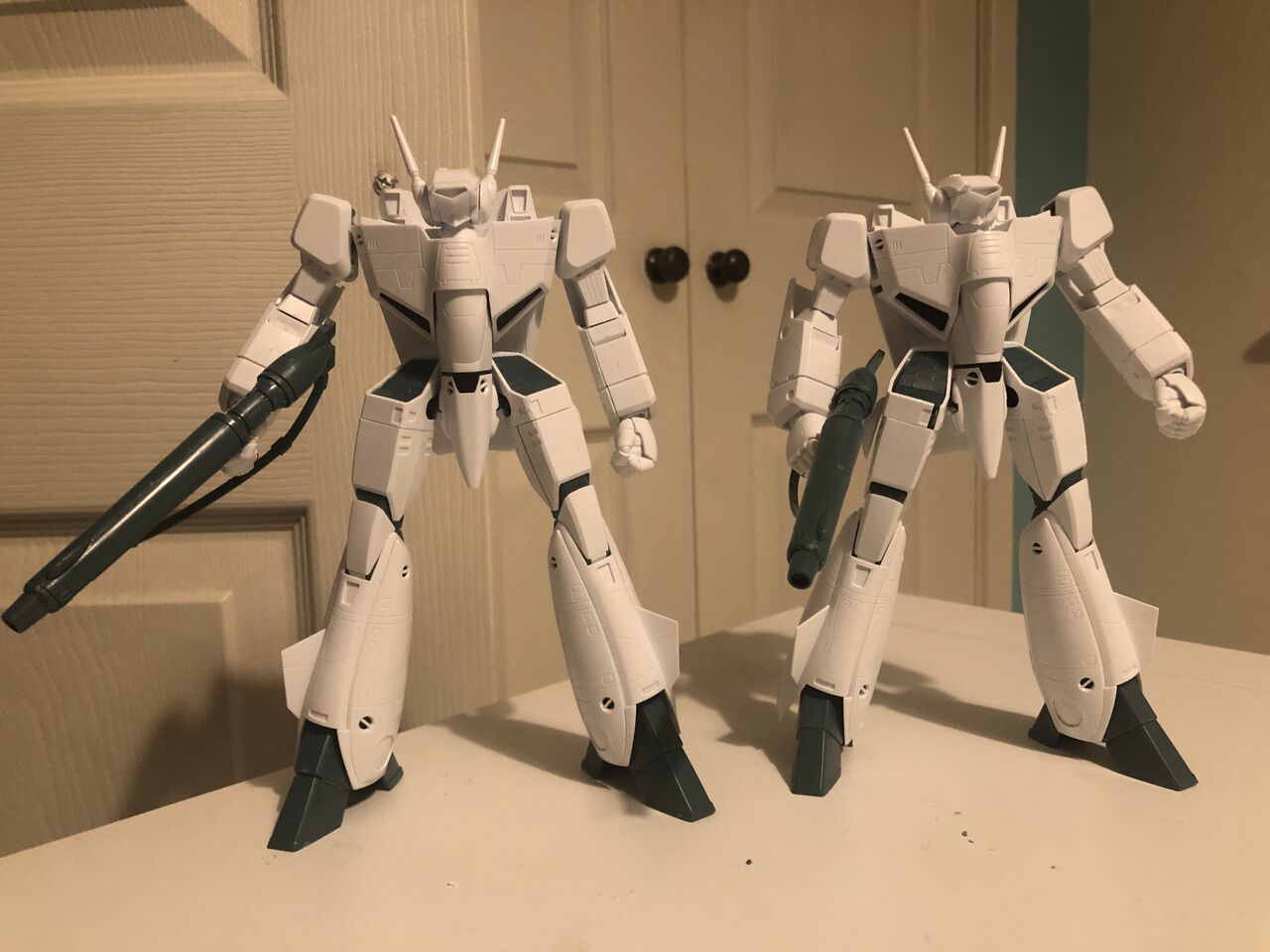 PLAMAX 1/72 VF-1J バトロイドバルキリー キット紹介 : なにとぞ Vol