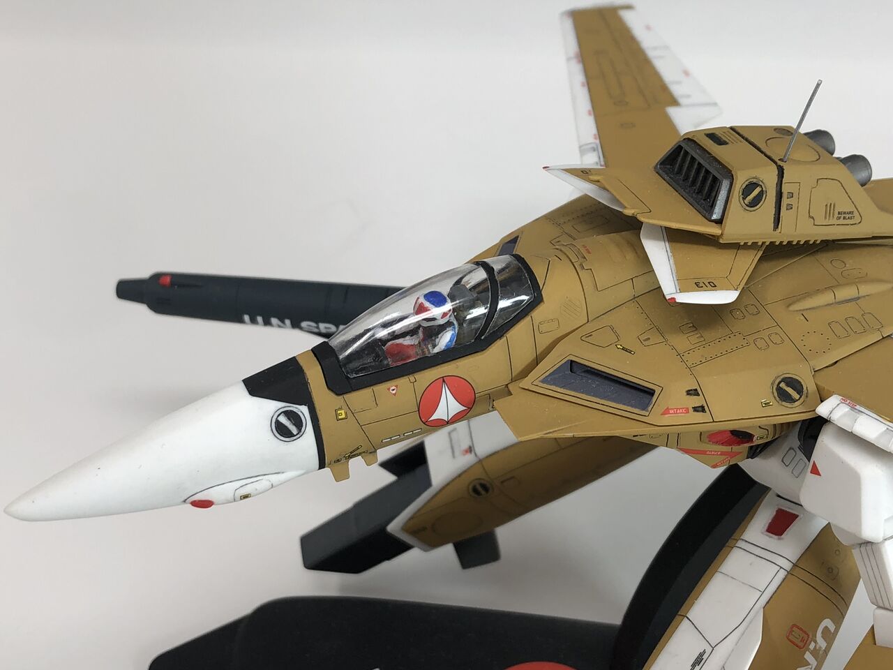 ハセガワ 1/72 VF-1J/A ガウォークバルキリー 完成 : なにとぞ