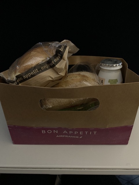 19774C3C-ABD0-4ADC-B106-542D19AC1E8B