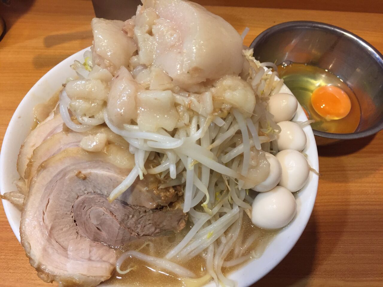 ラーメン二郎 腹減ったろ ほら食え なんjスター なんjまとめ
