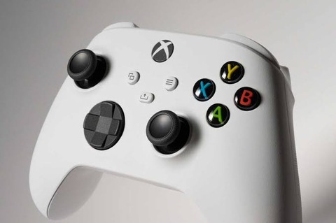 ゲームのコントローラーってXBOXが至高だよな