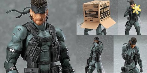 【画像】ソリッドスネークさん、若い頃の顔が違いすぎて整形疑惑が浮上wwwwwwwwww