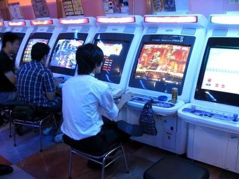 【謎】アーケードゲームのコントローラーがずっとレバーな理由