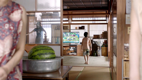 任天堂のCM「お盆はおばあちゃん家に集まってみんなでゲーム！」←これ