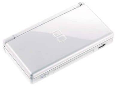 ニンテンドーDS（2004年発売）←もうレトロゲームでええよな？