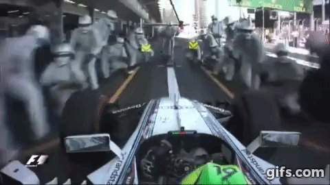 F1のタイヤ交換とかいう神業www Jの番記者 F1のタイヤ交換とかいう神業www Jの番記者