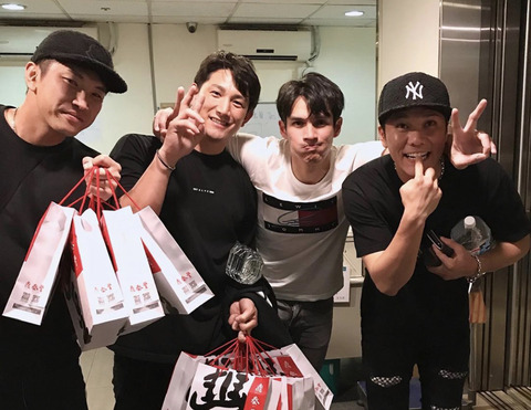 悲報 坂本勇人さん 台湾でウッキウキ Jの番記者